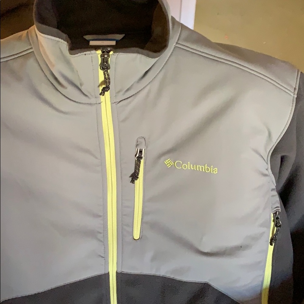 Columbia jacket - Picture 2 of 5